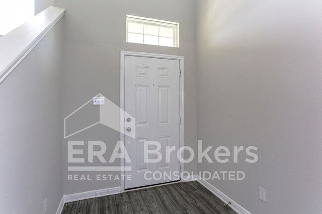 Building Photo - 909 Clanton Cove