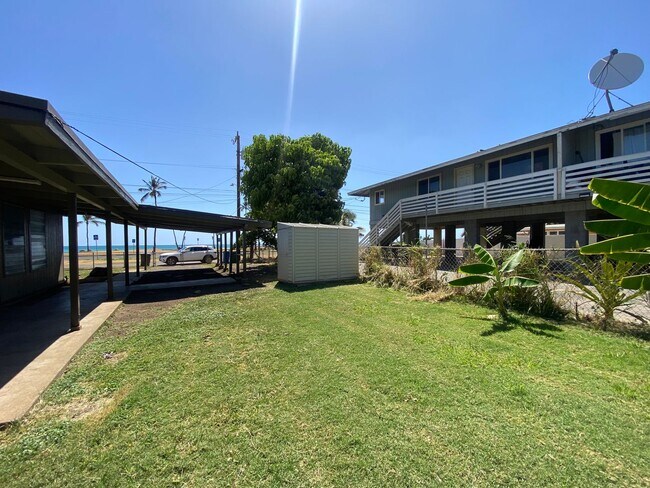 Building Photo - Single Family