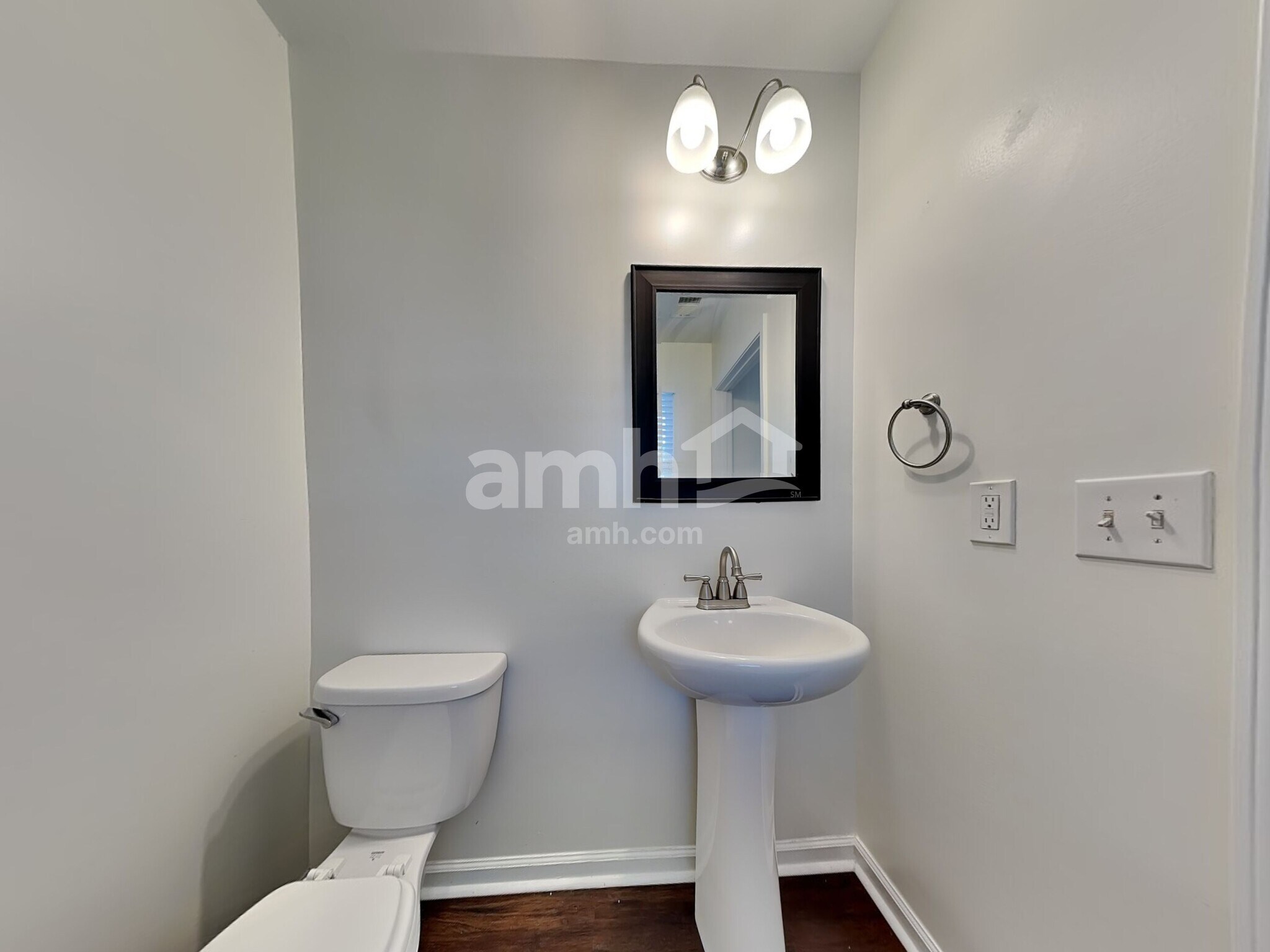 Building Photo - 7 Gardenia Dr