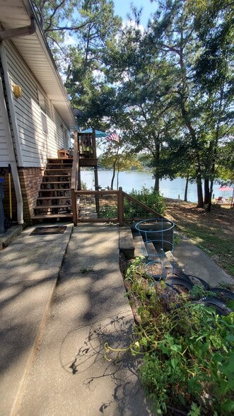 Building Photo - 11456 US-78