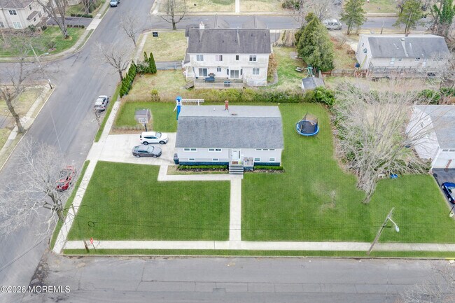 Building Photo - 280 Oakley Ave