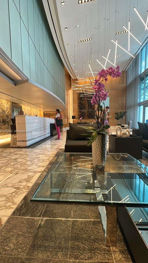Building Photo - 1331 Brickell Bay Dr