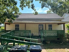 Building Photo - 614 N 17th St