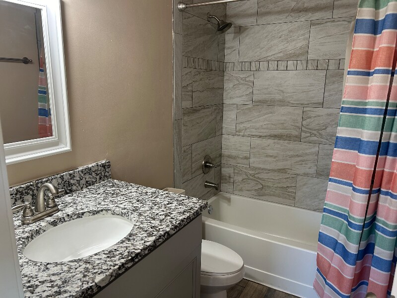 Building Photo - 5717 Manila Dr