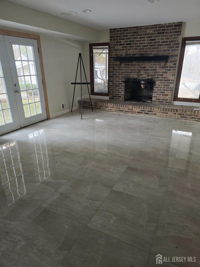 Building Photo - 241 Monmouth Rd