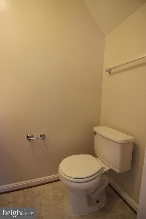 Building Photo - 622 Sprite Way