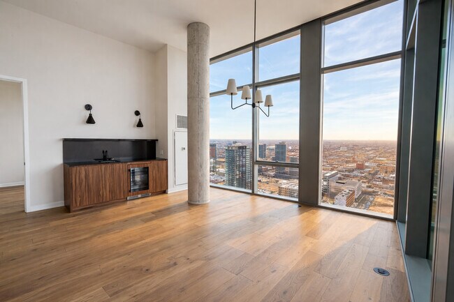 Building Photo - 1114 W Carroll Ave