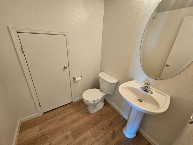 Building Photo - 3 bed 2.5 bath Northwest Reno Home for Rent
