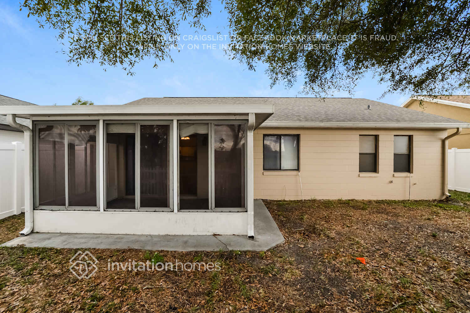 Building Photo - 203 N Lake Ct