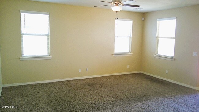 Building Photo - 4620 Marisabel Azcarate St