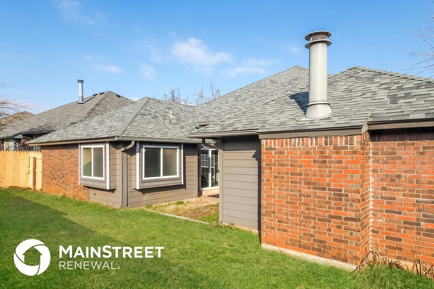Building Photo - 617 Greenfield Dr