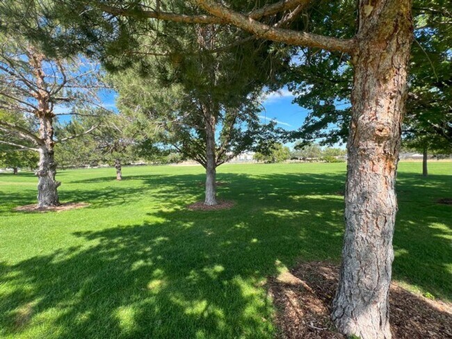 Building Photo - Beautiful Two Story Condo near Meadowood Mall