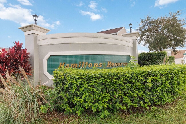 Building Photo - 4931 Dunmore Ln