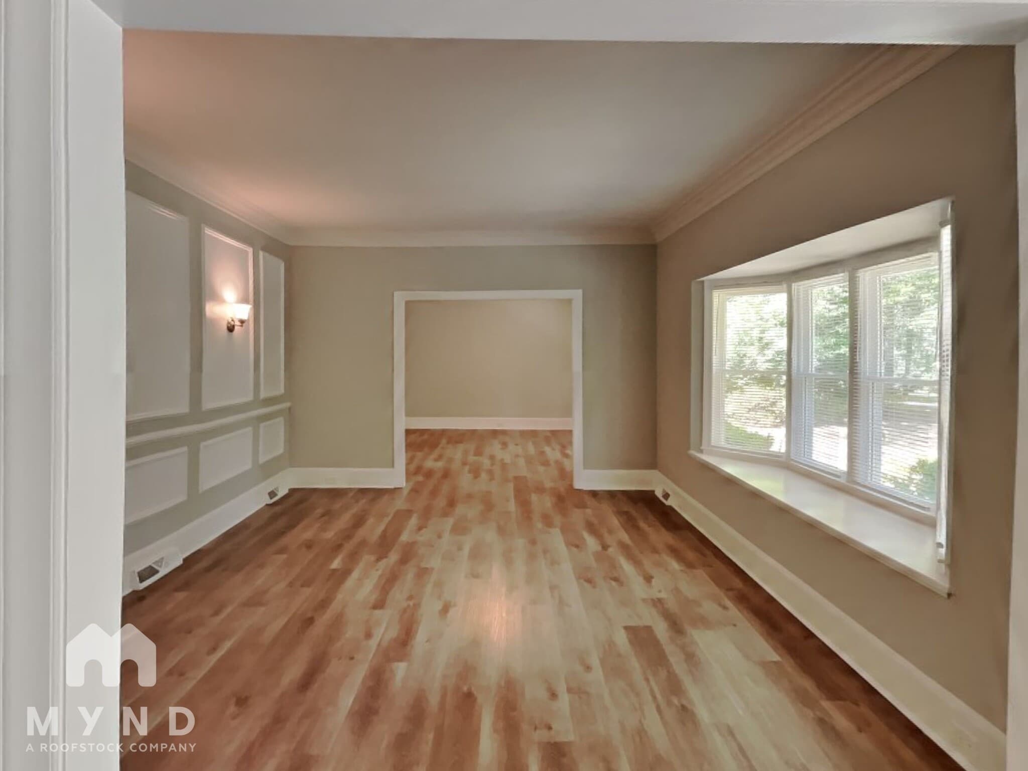 Building Photo - 127 Forest Hills Dr