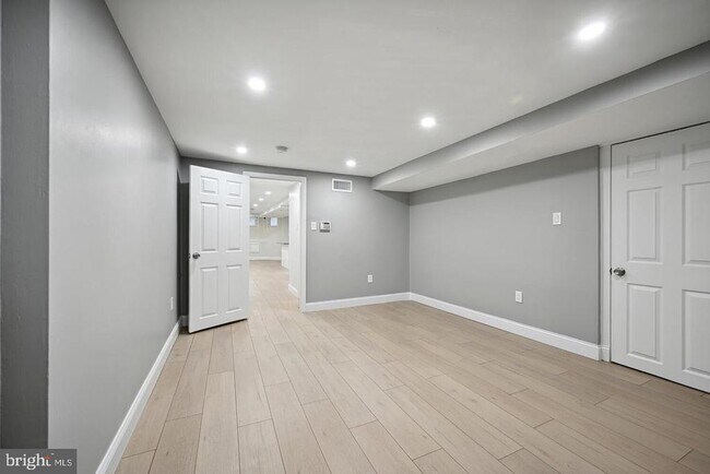 Building Photo - 3016 13th St NW