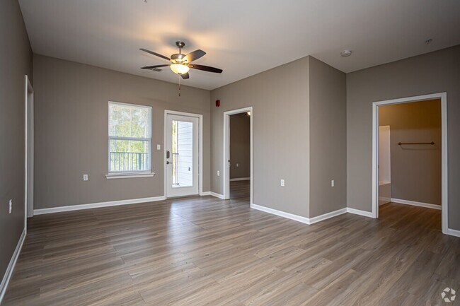 Building Photo - 4424 LA-22