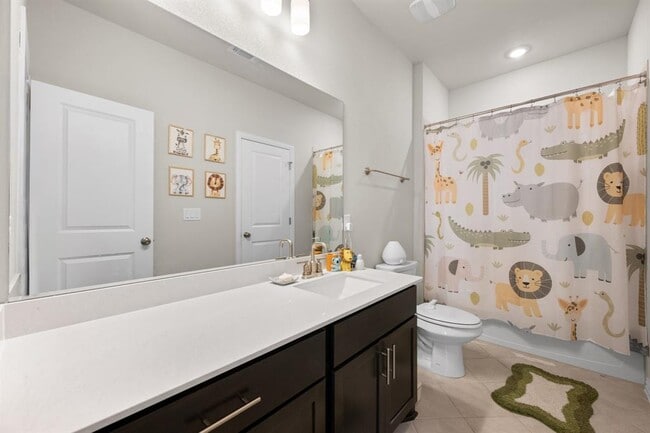 Building Photo - 11800 Seaside Wds Dr