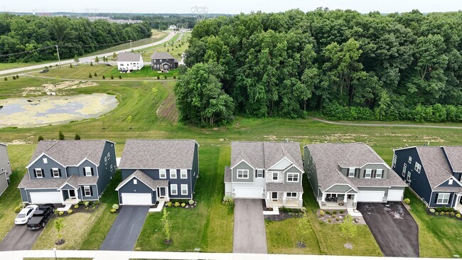Building Photo - 5749 Shadowfair Ln
