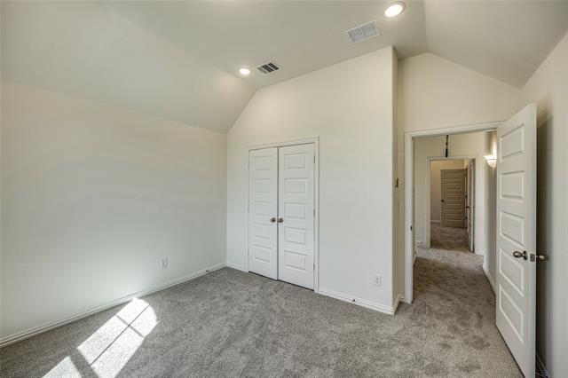 Building Photo - 3001 Armstrong Ave