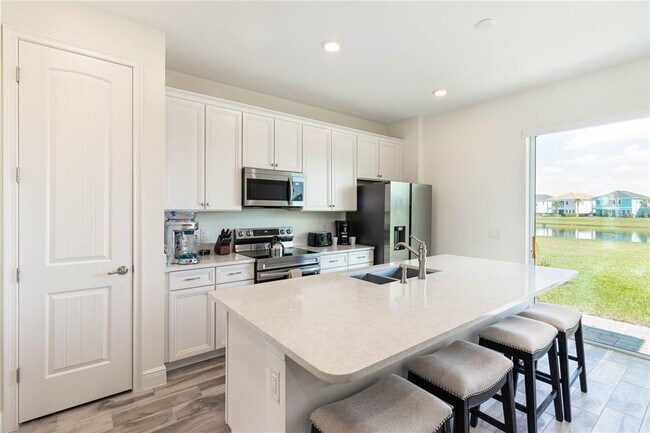 Building Photo - 3025 Caribbean Soul Dr