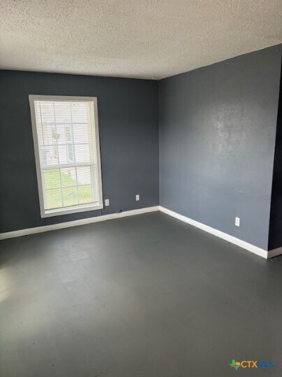 Building Photo - 808 Stetson Ave