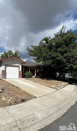 Building Photo - 3560 Yosemite Pl
