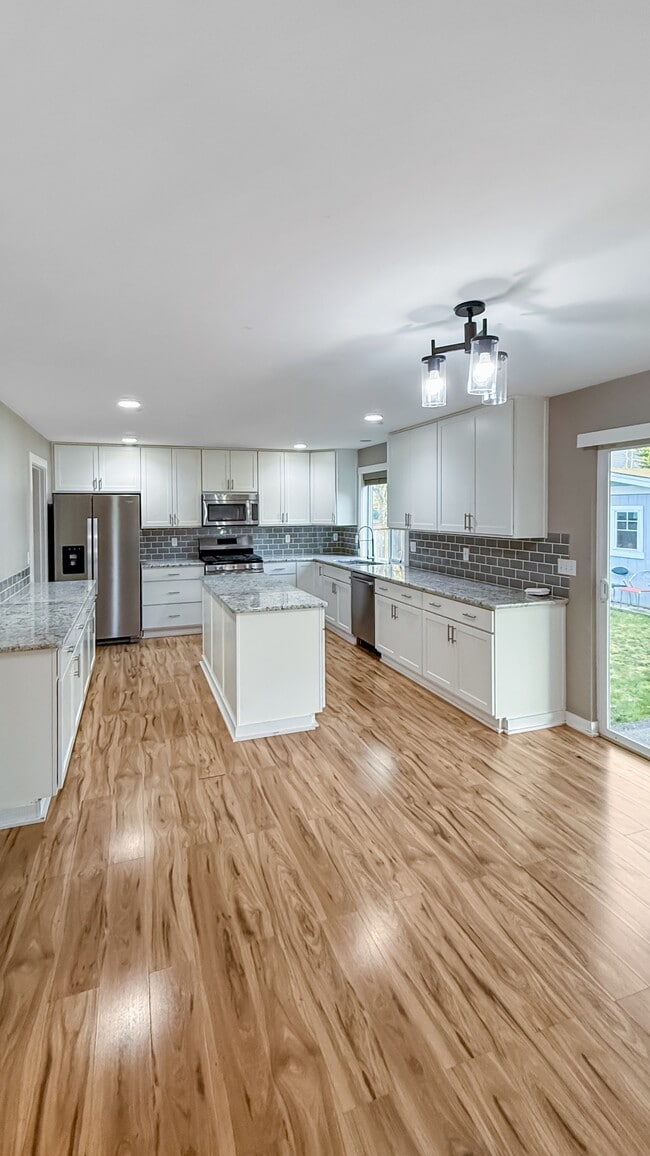 Building Photo - 23223 SE 262nd Ct