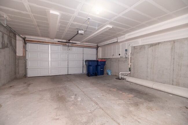 Building Photo - 1167 Sable Blvd