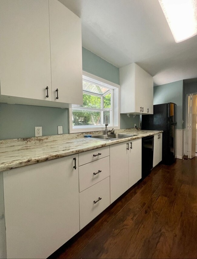 Building Photo - Updated Ranch with Large Fenced Yard, Tucked Off Walker Road~ Gas Fireplace~ Great Natural Light~...