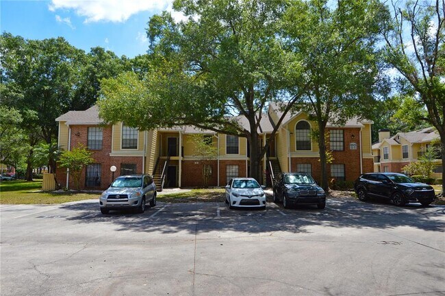 Primary Photo - 8625 Mallard Reserve Dr