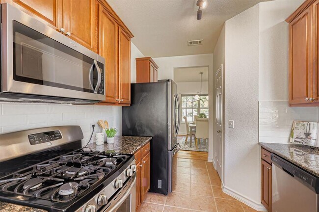Building Photo - 20825 Penny Royal Dr