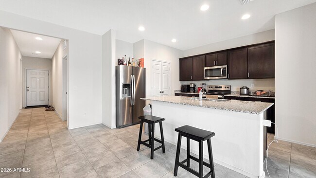 Building Photo - 5074 S 251st Dr