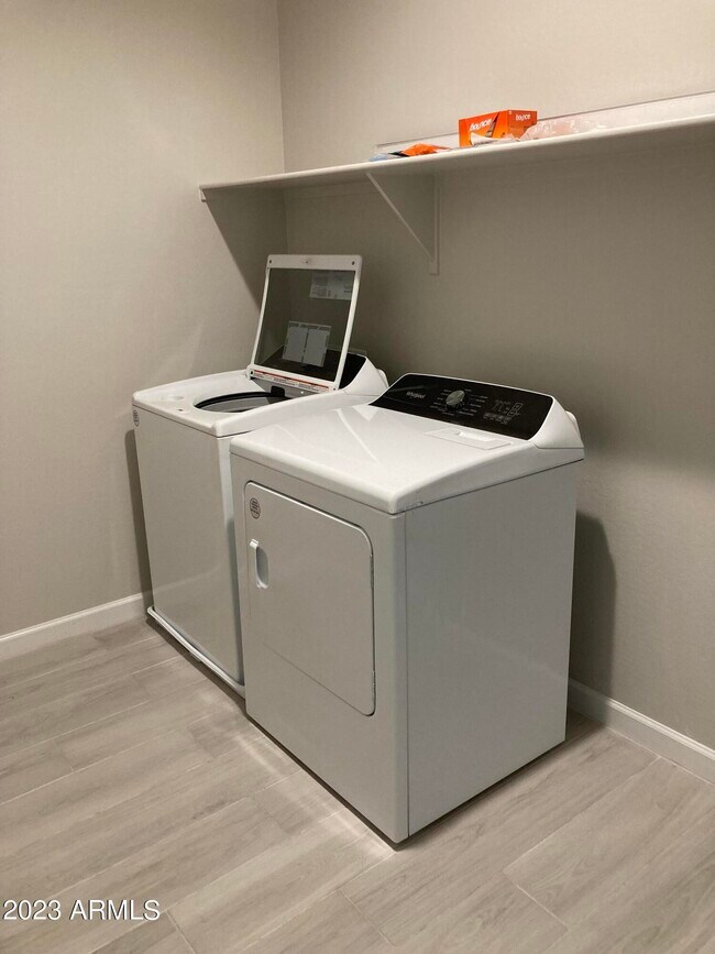 Building Photo - 4848 E Muriel Dr