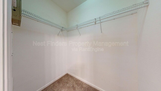 Building Photo - 13339 Solar Dr