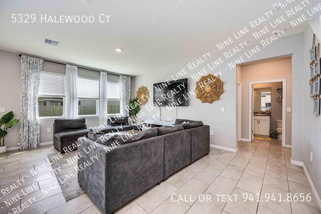 Building Photo - 5329 Halewood Ct