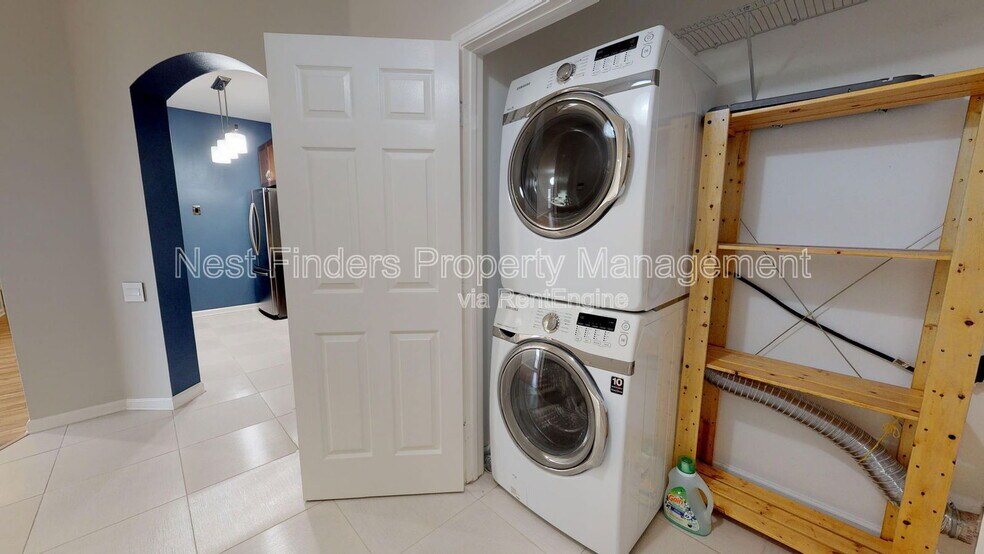 Building Photo - 7990 Baymeadows Rd E