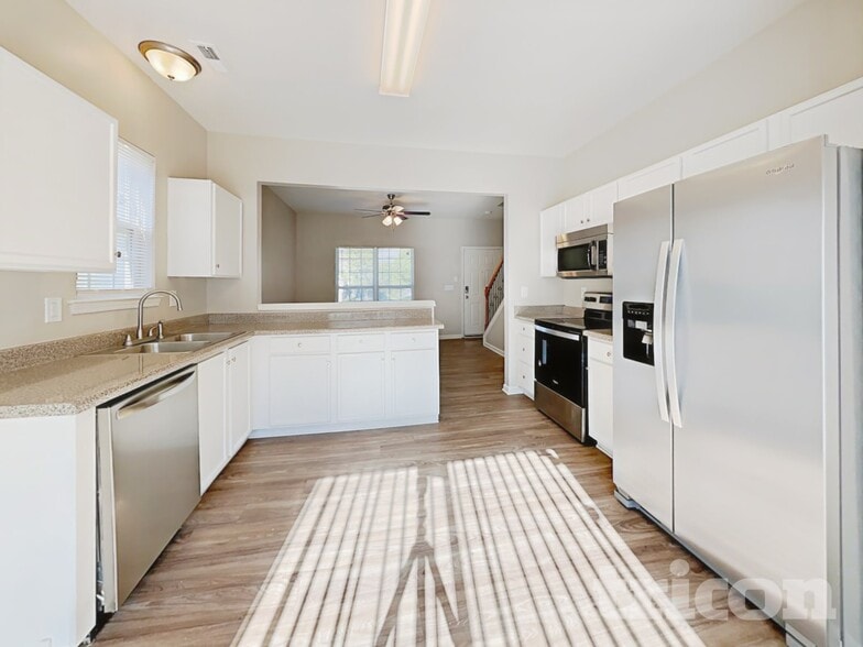 Building Photo - 1211 Joannas Ct