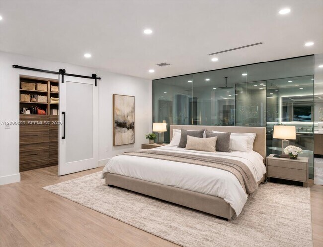 Building Photo - 1560 Cleveland Rd