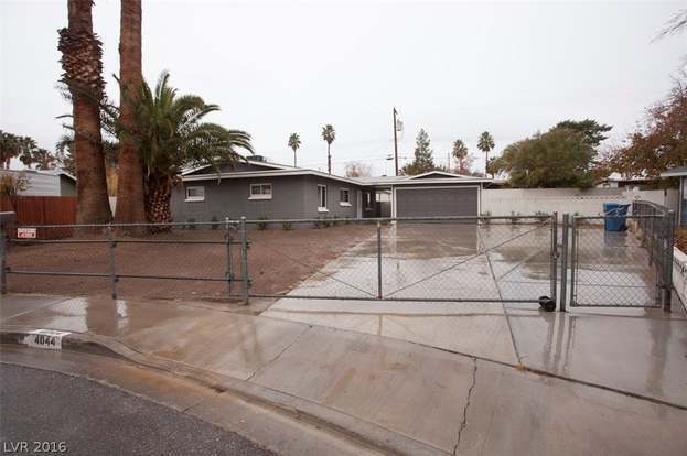 Building Photo - 4044 Pepe Cir