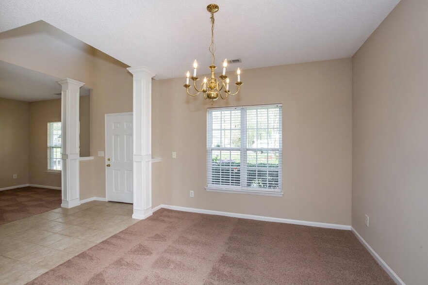 Building Photo - 326 McGinn Grove Dr