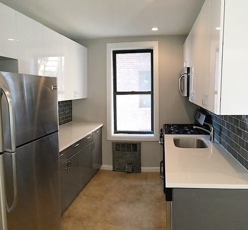 Building Photo - 2030 Elk Dr