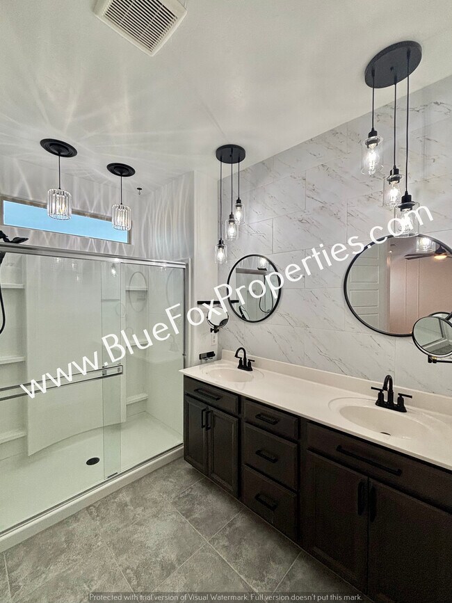 Building Photo - 8112 S Jaeger Pl