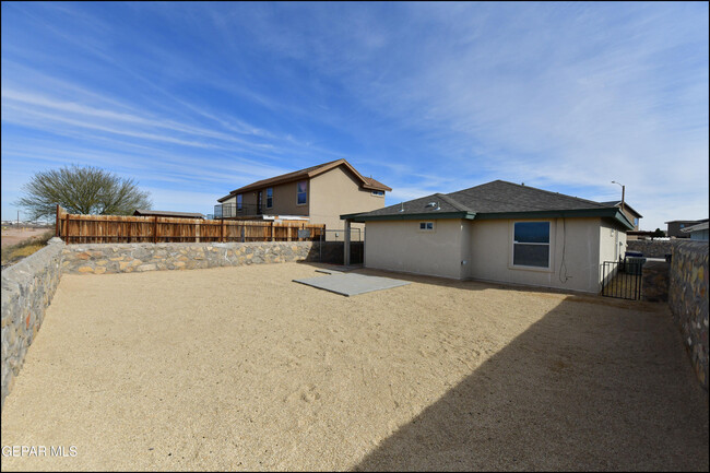 Building Photo - 7213 Brick Dust St