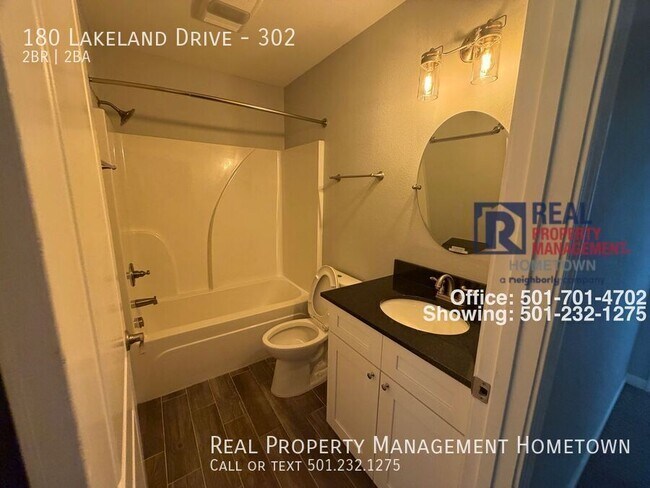 Building Photo - 180 Lakeland Dr