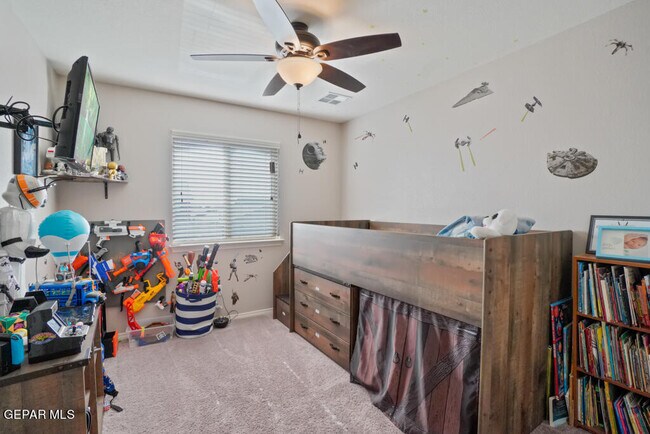 Building Photo - 1041 Earthstar Pl