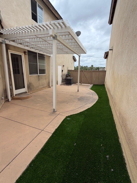 Building Photo - 1924 Geyserville St