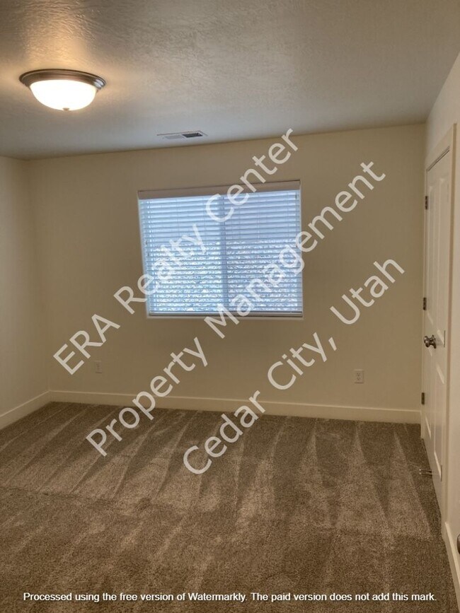 Building Photo - Move-In Discount!  Newer Construction - 2 bedroom - 1 Bathroom