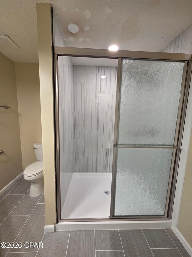 Building Photo - 7125 N Lagoon Dr