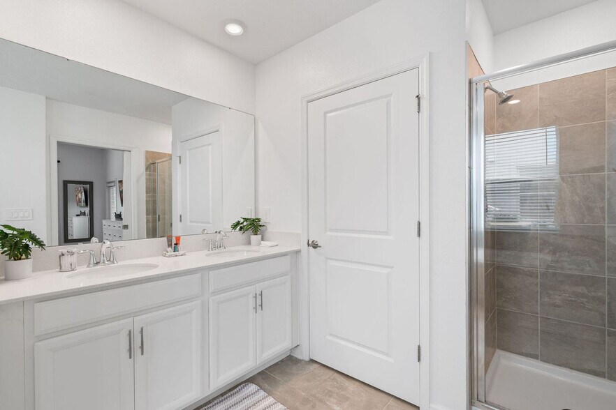 Building Photo - 8889 Cabot Cliffs Dr