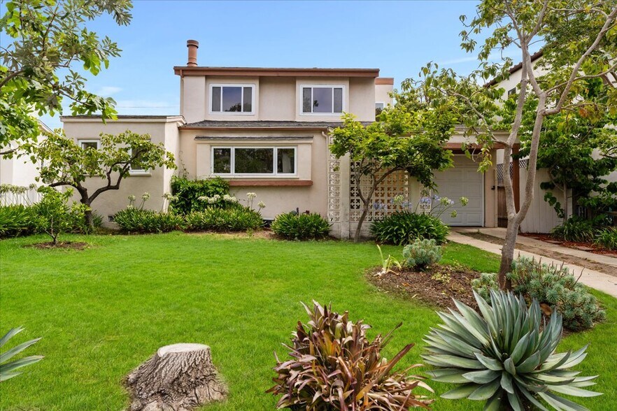 Primary Photo - 1018 Wellesley Ave